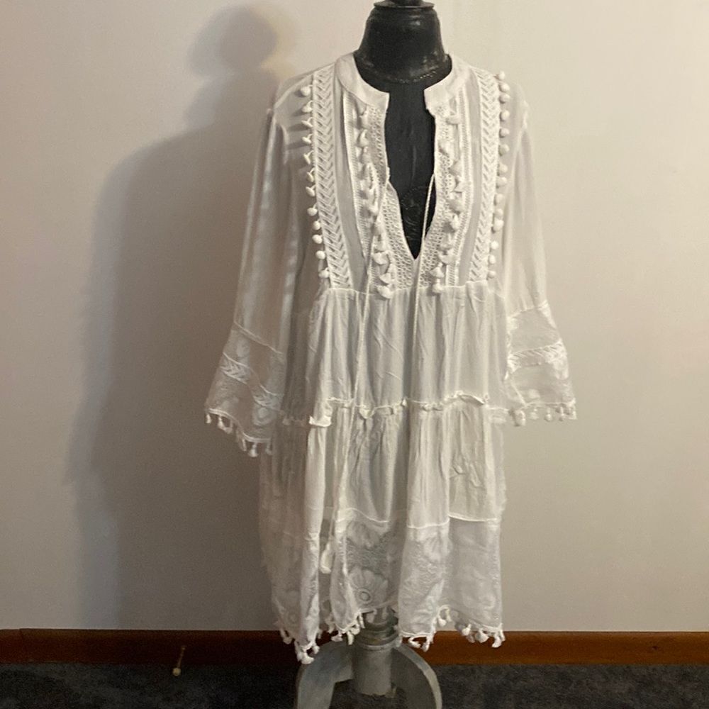 Just Fashion Now White Bohemian dress, size Small